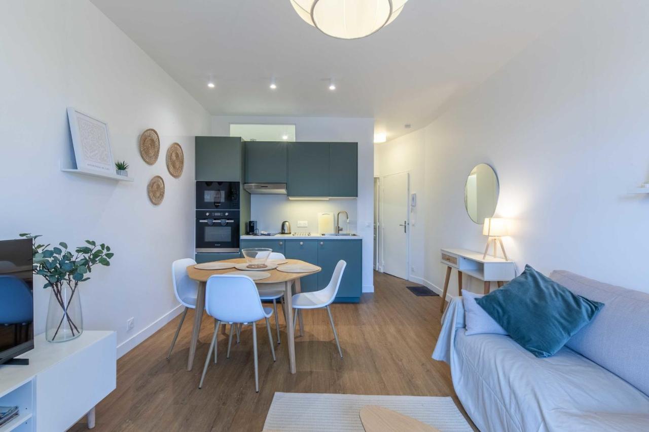 2-Bedroom Apartment With Balcony Near Hippodrome Ντοβίλ Εξωτερικό φωτογραφία